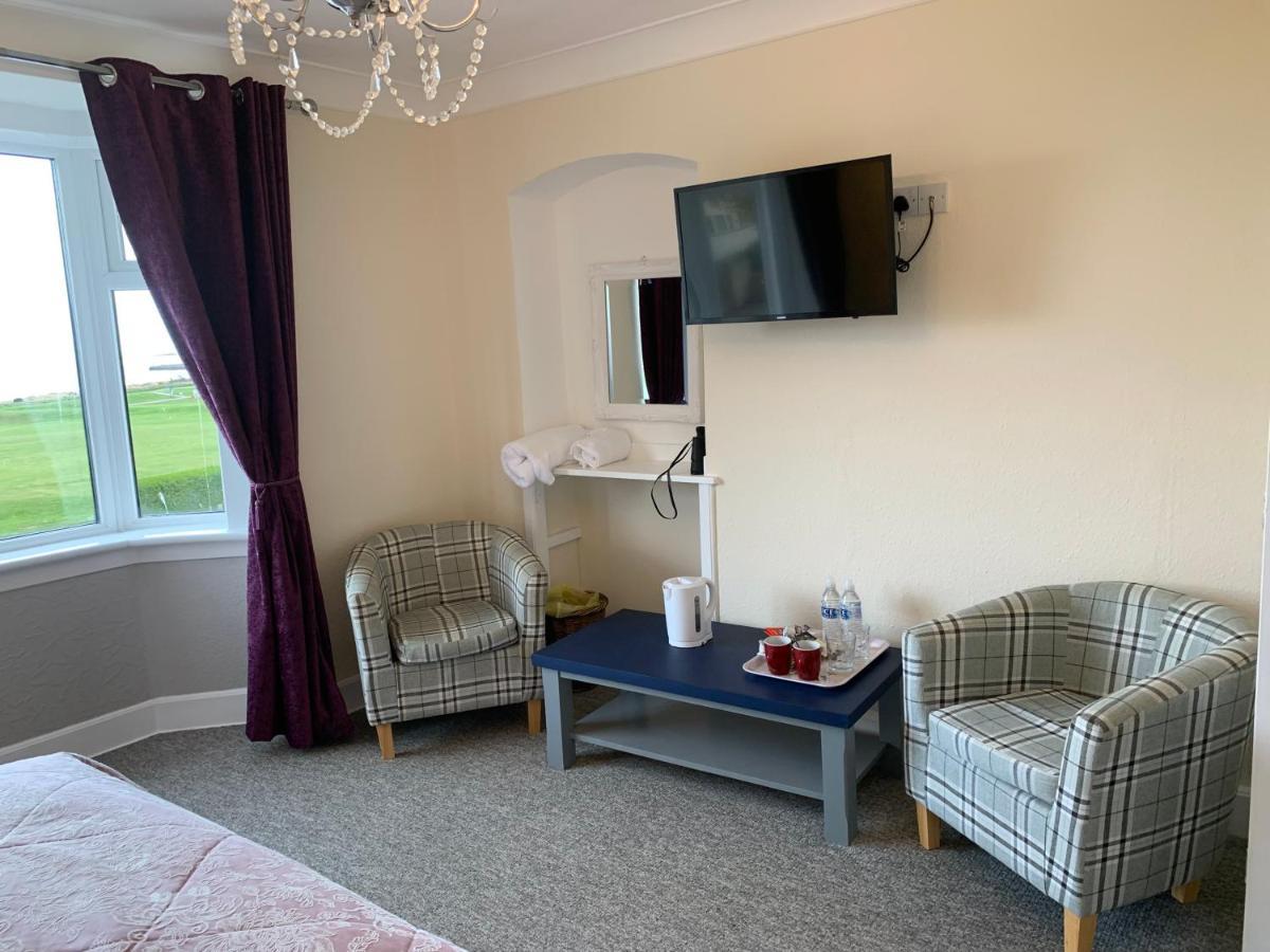 "Room Only" At Wetherby נאירן מראה חיצוני תמונה