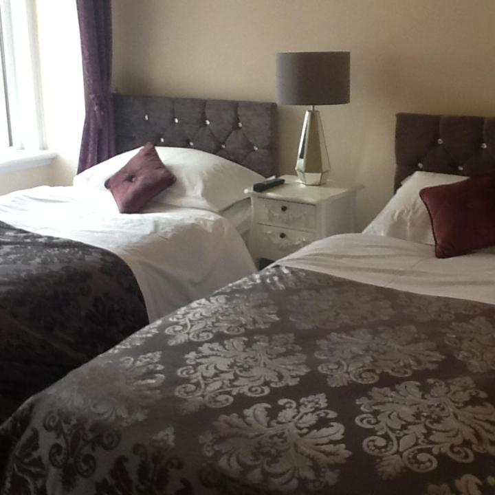 "Room Only" At Wetherby נאירן חדר תמונה